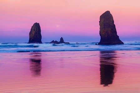 Oregon, Bandon Sunrise On Beach Sea Stacks by Jaynes Gallery / Danita Delimont art print