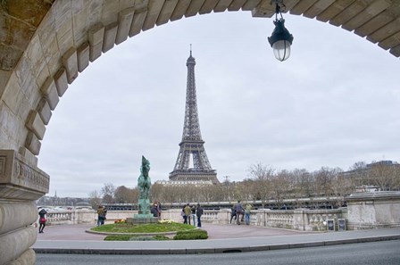 Eiffel Tower from Viaduc de Passy in Paris by Cora Niele art print
